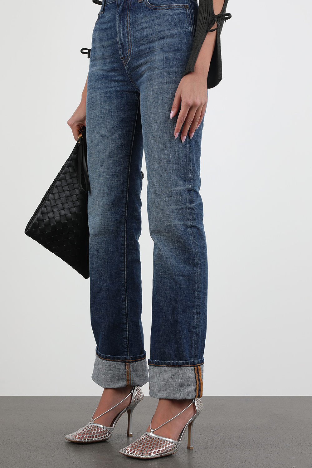 סנדלי עקב סטרץ' בגוון כסוף